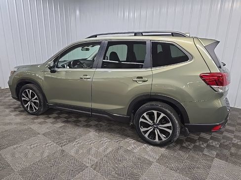 Used 2019 Subaru Forester Limited AWD/4WD image 4