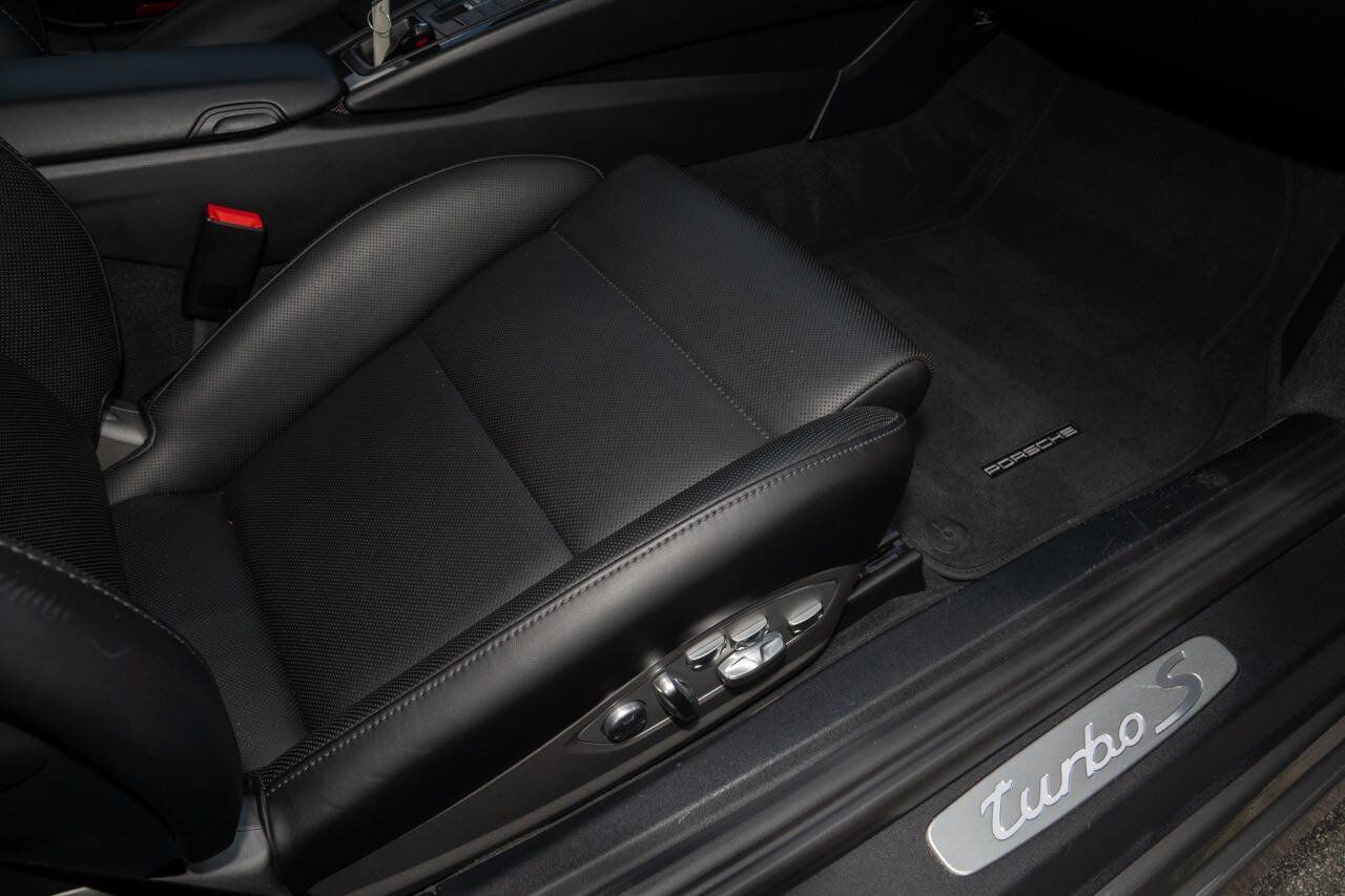 Used 2016 Porsche 911 Turbo S AWD/4WD image 22