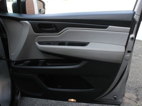 Used 2018 Honda Odyssey EX-L image 25