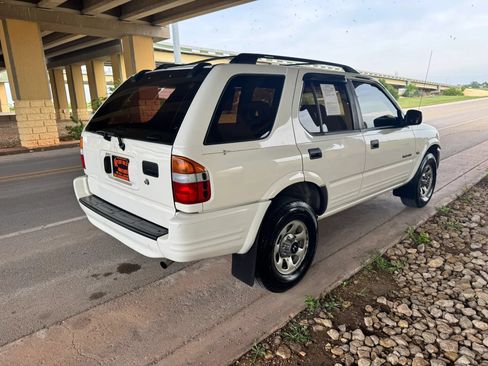 Used 1998 Honda Passport LX image 3