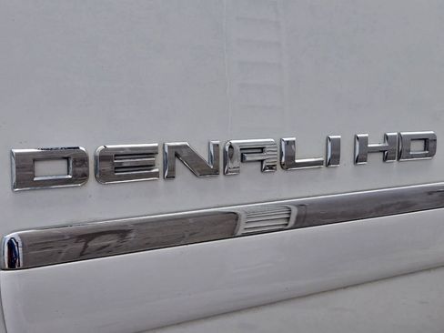 Used 2013 GMC Sierra 3500 Denali image 11