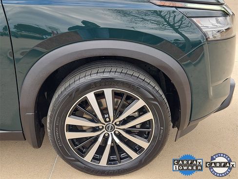 Certified 2023 Nissan Pathfinder Platinum image 6