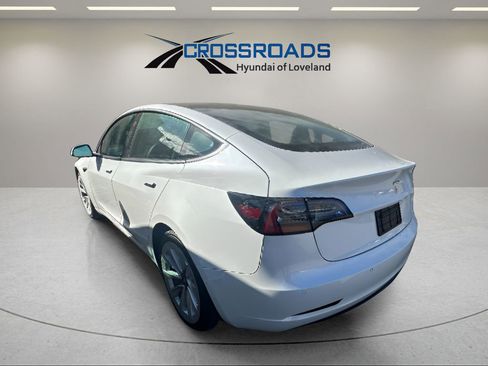 Used 2021 Tesla Model 3 Standard Range Plus image 6