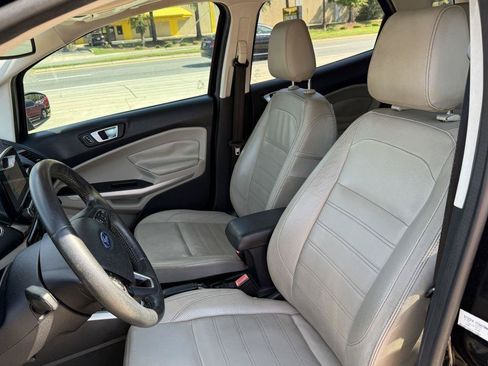 Used 2018 Ford EcoSport Titanium FWD image 11