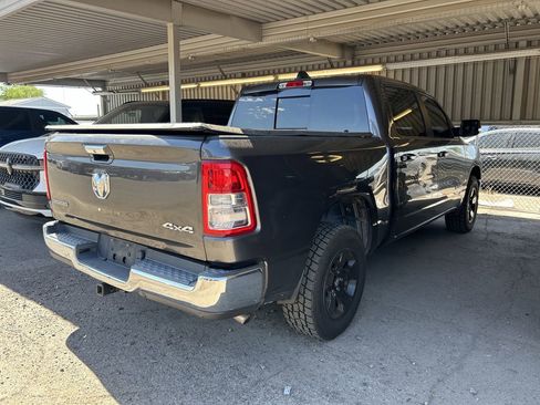 Used 2019 RAM 1500 Big Horn AWD/4WD image 4
