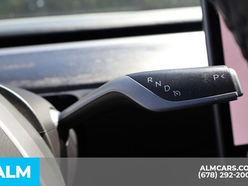 Used 2023 Tesla Model Y Performance AWD/4WD image 32