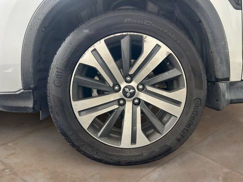 Used 2023 Mitsubishi Outlander Sport ES AWD/4WD image 14