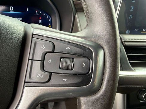 Used 2023 Chevrolet Suburban Z71 w/ Z71 Off-Road Package image 42