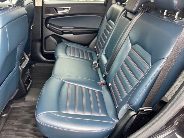 Used 2022 Ford Edge SEL w/ Sport Appearance Package AWD/4WD image 21