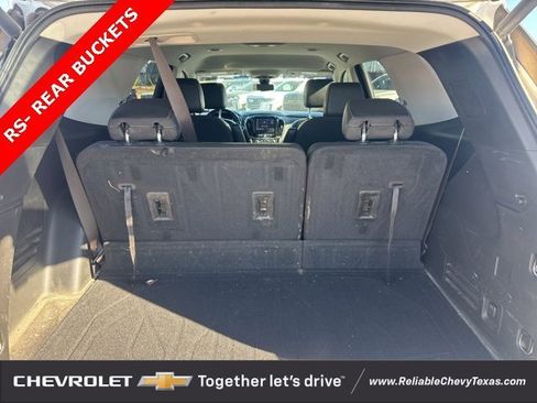 Used 2021 Chevrolet Traverse RS image 11