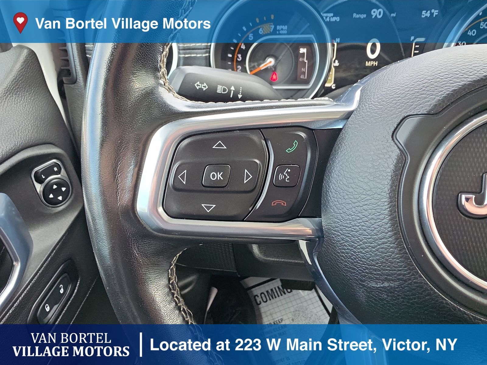 Used 2021 Jeep Wrangler Unlimited Sahara w/ Uconnect 4C Nav & Sound Group AWD/4WD image 13