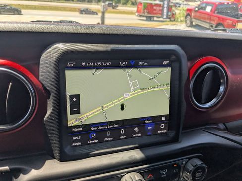 Used 2021 Jeep Wrangler Unlimited Rubicon AWD/4WD image 16