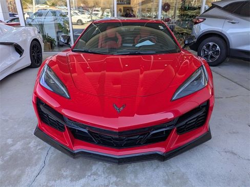 Used 2023 Chevrolet Corvette Z06 image 6