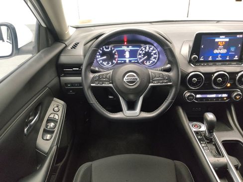 Used 2020 Nissan Sentra SV FWD image 22