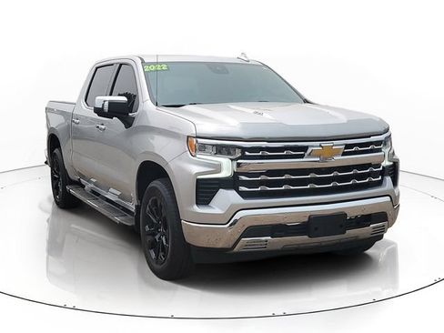 Used 2022 Chevrolet Silverado 1500 LTZ w/ LTZ Premium Package AWD/4WD image 2