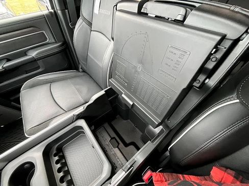 New 2026 RAM 3500 Laramie AWD/4WD image 31