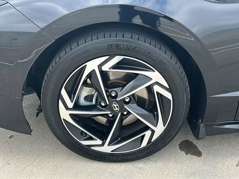 Used 2024 Hyundai Sonata SEL w/ Convenience Package image 7