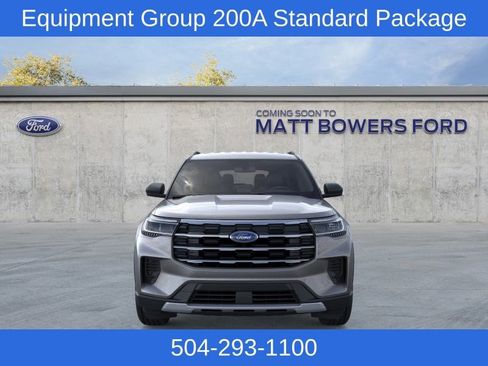 New 2026 Ford Explorer Active RWD image 8