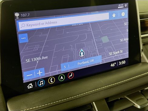 Used 2021 Chevrolet Suburban Premier w/ Premium Package image 13