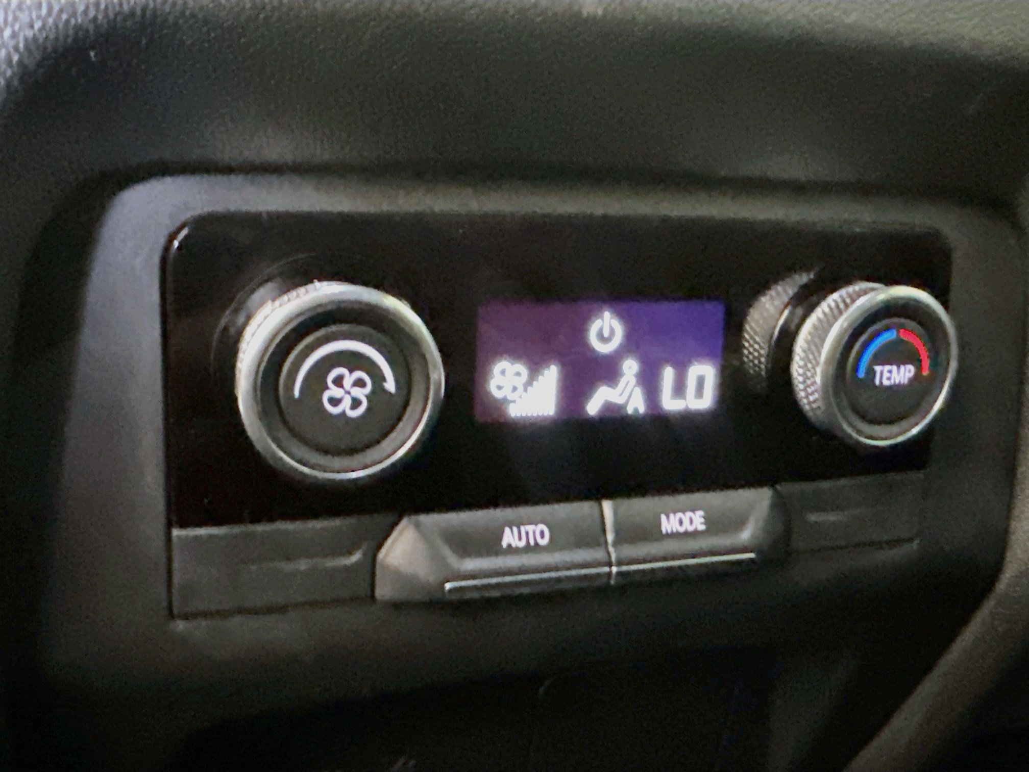 Used 2025 Buick Enclave Preferred FWD image 26