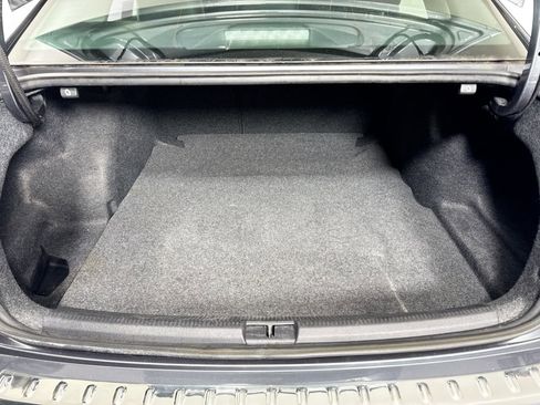 Used 2022 Volkswagen Passat 2.0T SE image 31