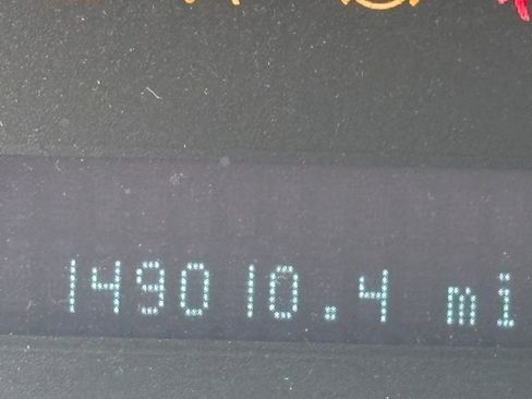 Used 2010 Ford Escape Limited image 1