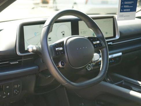 Certified 2024 Hyundai Ioniq 6 SE RWD image 13