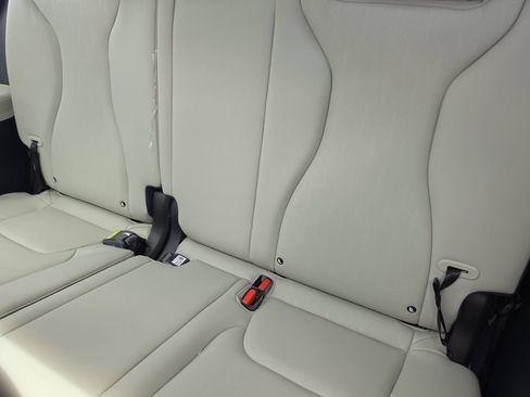 New 2026 Kia Carnival SX FWD image 18