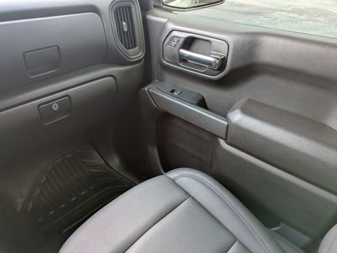 Used 2024 GMC Sierra 1500 Pro w/ Pro Value Package AWD/4WD image 9