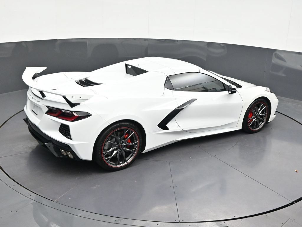 Used 2024 Chevrolet Corvette Stingray Convertible w/ 1LT RWD image 19