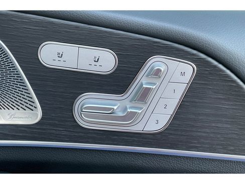 Used 2024 Mercedes-Benz GLS 450 4MATIC w/ AMG Line Exterior image 23