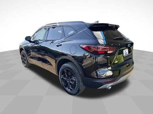 New 2026 Chevrolet Blazer LT w/ Convenience Package FWD image 7
