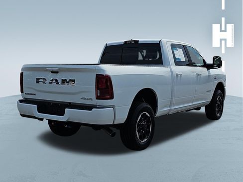Used 2025 RAM 2500 Laramie AWD/4WD image 4