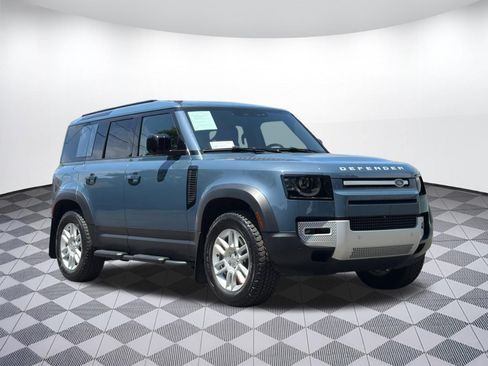 Used 2025 Land Rover Defender 110 S AWD/4WD image 7