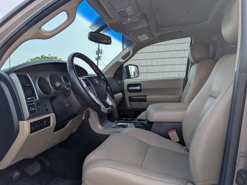 Used 2014 Toyota Sequoia Platinum AWD/4WD image 13