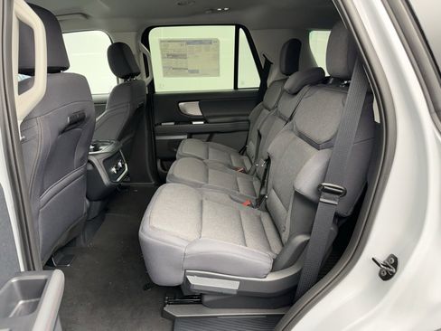 New 2025 Ford Expedition Active image 53