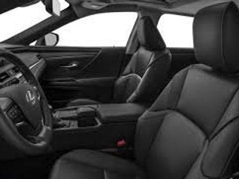 Used 2020 Lexus ES 350 w/ Premium Package image 4