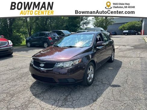 Used 2010 Kia Forte EX FWD image 1