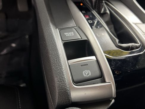 Used 2019 Honda Civic EX image 34