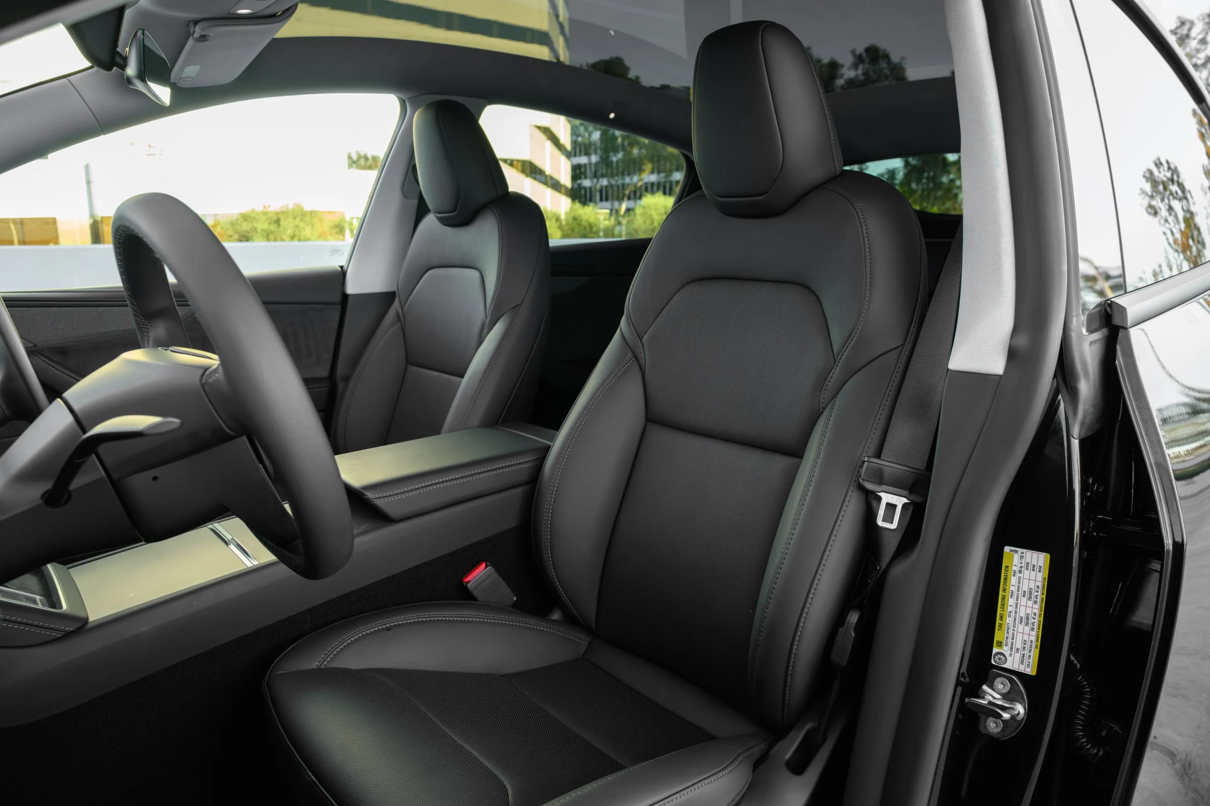 Used 2026 Tesla Model Y AWD image 15