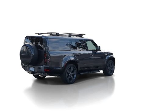 Used 2025 Land Rover Defender 130 Outbound image 8