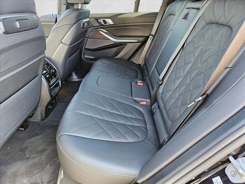 Used 2026 BMW X5 xDrive40i AWD/4WD image 18