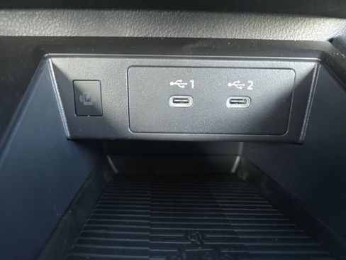 New 2026 Nissan Kicks SV image 6