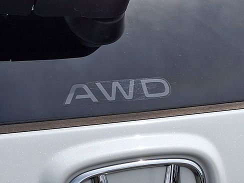 Certified 2024 Honda CR-V EX image 29