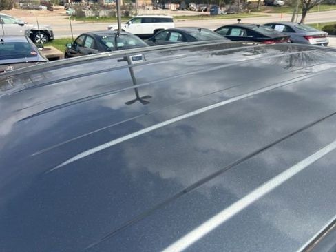 Used 2017 Nissan Titan SL image 22