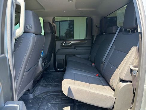 Used 2026 Chevrolet Silverado 2500 LT w/ Trail Boss Package AWD/4WD image 5