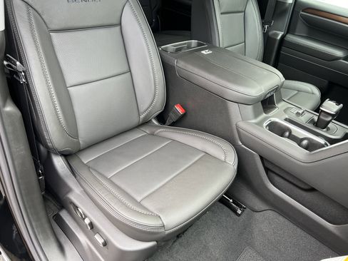 New 2026 GMC Sierra 1500 Denali AWD/4WD image 24