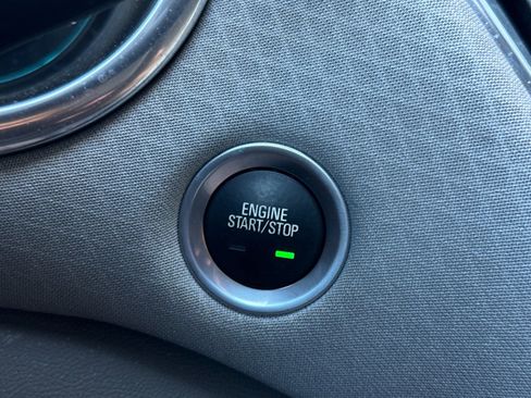 Used 2018 Chevrolet Malibu LT image 20