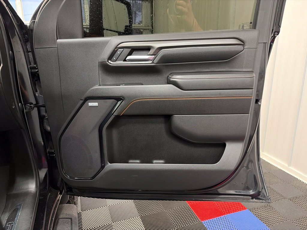 Used 2024 GMC Sierra 2500 AT4 w/ AT4 Preferred Package AWD/4WD image 20