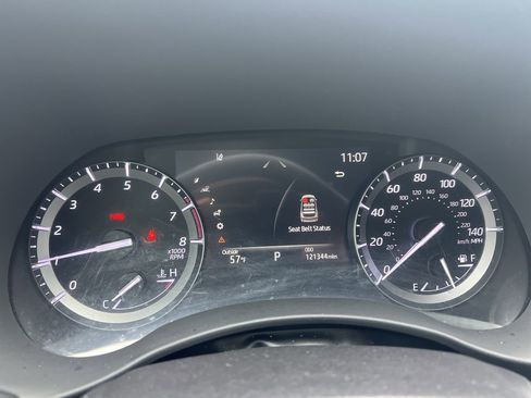 Used 2021 Toyota Highlander XLE FWD image 21